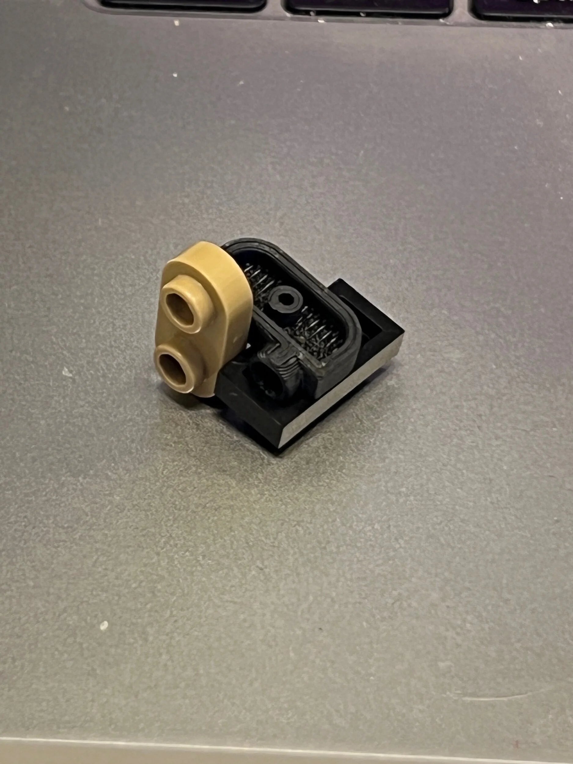 1x2 Plate bracket rounded (10 Pc.)